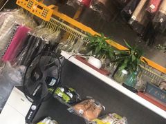 -象王洗衣(青蓝国际店)