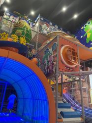 -太空学院儿童娱教乐园(中华广场店)