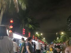 -海大南门夜市(海富街店)