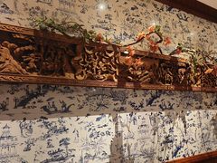 -八府香鸭·啫啫煲(华山路店)