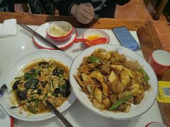 -天天初二·天津传统捞面·天津特色菜(凌奥总店)
