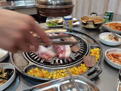 -元山烤肉店(假日广场店)