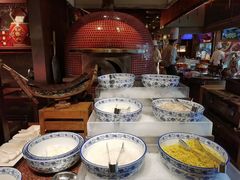 -怡咖啡海鲜自助餐厅(浦东香格里拉店)