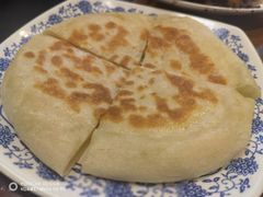 -老天桥酱肉烧饼夹肘子(天桥店)