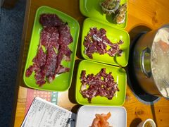 -养牛邓·潮汕牛肉海鲜自助火锅(广州店)