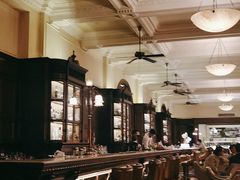 -LONG BAR 廊吧(外滩华尔道夫酒店)