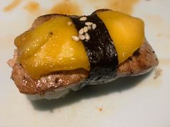 鹅肝芒果握饭-山葵家·创意料理(临平银泰城店)