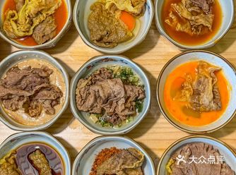 街道口真是太多好吃的了 喜欢肉的小伙伴尊的不要错过
