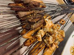 牛小串-一顿烧烤(八经街店)