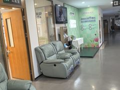 -大连何氏眼科医院