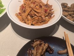 -杨氏青龙虾·羊蝎子(金盛路总店)
