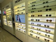 -吴良材眼镜(北中路店)