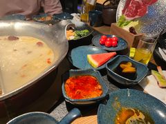 -湊湊火锅·茶憩(南京东路悦荟店)