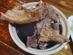 -万和春排骨砂锅米饭(湖北路店)