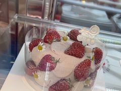 -花花卷卷·鲜食蛋糕(静安久光百货店)