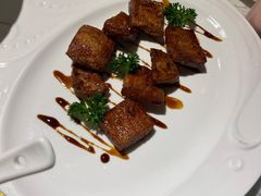 -金美华轩(东方路齐鲁店)