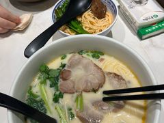 草本骨汤梅肉面-和府捞面(深圳之眼东区店)