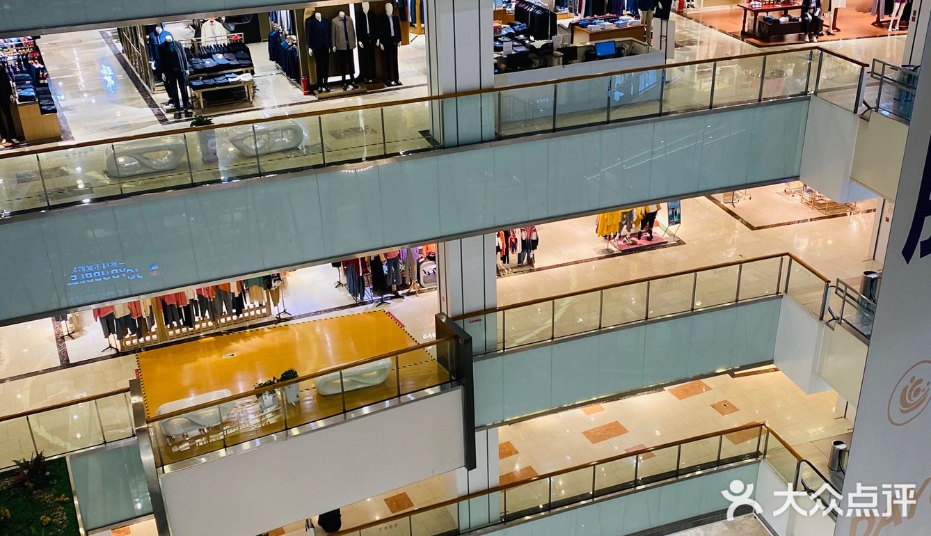 夏天没有西瓜带你来探店银泰百货杭州文化广场店