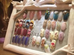 -孔雀手美甲美睫护理