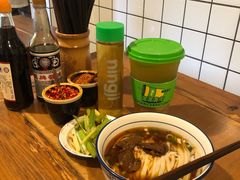 -矮子粉店1985·长沙米粉(湘春路店)