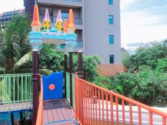 -三亚湾海居铂尔曼度假酒店