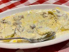 蘑菇酱意大利饺子-安立可意大利美食