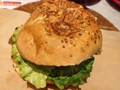 -必胜客(东大桥店)