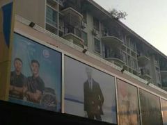 -解放路步行街                
