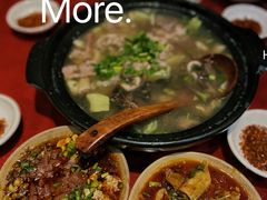 -谢老五跷脚牛肉·非遗传承店