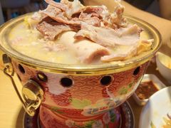 -关东小磨东北菜(上海长风大悦城店)