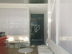 -UNI UNI(环亚凯瑟琳店)