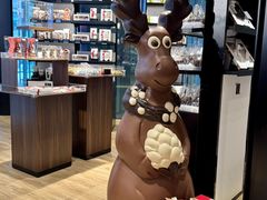 -Laderach 莱德拉(上海环贸iapm店)