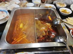 -百年川椒重庆老火锅(光谷店)
