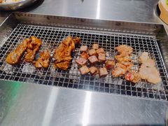 -马路牙子烧烤音乐酒馆(望京店)