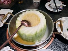 -得意咚瓜·顺德鱼生·冬瓜火锅(深圳首店)