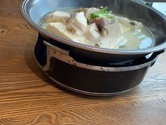 -蜜桃餐厅·伴山(湖滨商业街店)