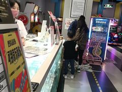 -反斗乐园π·电玩·高空拓展·蹦床(龙华天虹店)