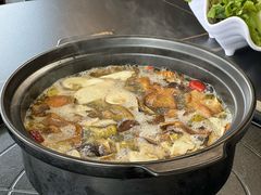 -野菌皇海景野生菌火锅(滨海大道店)