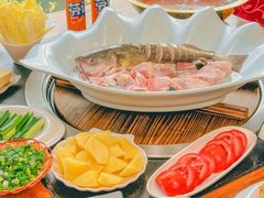 -老刘生态大鱼坊铁锅炖鱼(赛马场店)