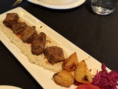 -Efes Turkish & Mediterranean Cuisine 艾菲斯餐厅(陆家嘴店)