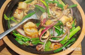 Sichuan-style Stir-fried Squid Feet with Pepper