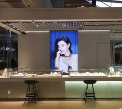 -潮宏基珠宝旗舰店(苏宁广场店)