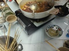 -刘姐啤酒鱼民族演艺餐厅(西街总店)