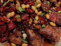 -那家老院子东北菜·饺子·小鸡炖蘑菇(艳华街店)