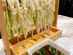 晾衣毛肚-周渝食惦·酸菜鱼精致川菜(横岗店)