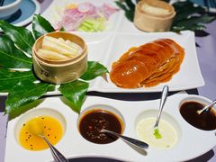 梧桐四味烤鸭-梧桐北京烤鸭·铜锅涮肉(海岸城店)
