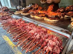 -艾力江和田馕坑烤肉店