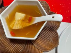 -荷风细雨·中国茶宴(碧云店)