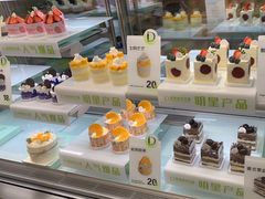 -顶东面包花园·生日蛋糕(太平店)
