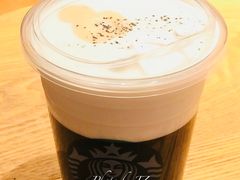-星巴克臻选(周浦万达店)